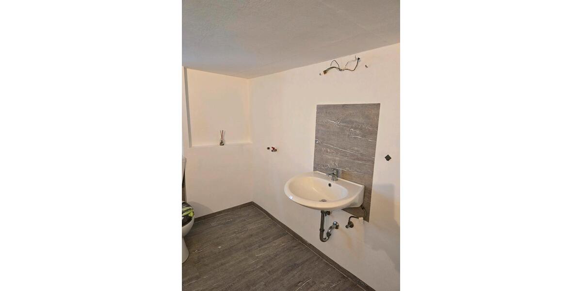 Etagenwohnung Aerzen - 3 Zimmer, 100 m&sup2;, 925&euro; | Angebot:24640427