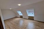 Dachgeschoßwohnung Stetten am kalten Markt - 3 Zimmer, 80 m&sup2;, 720&euro; | Angebot:26522061