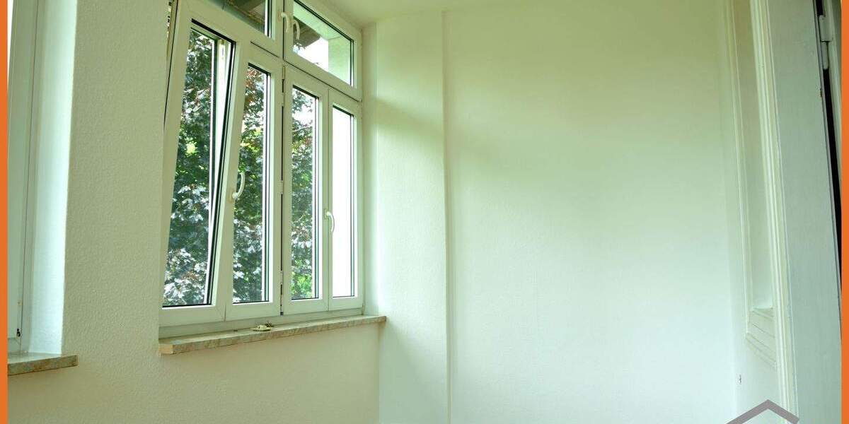 Etagenwohnung Wöllstein - 4 Zimmer, 130 m&sup2;, 990&euro; | Angebot:24748172