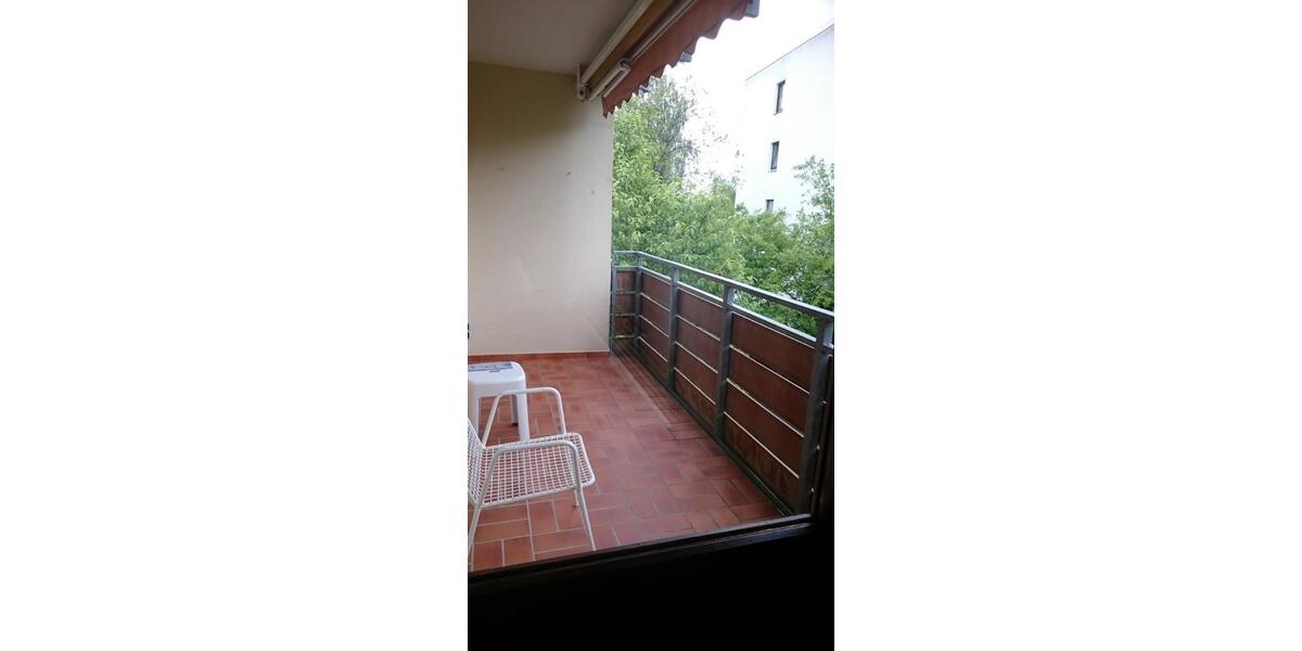 Etagenwohnung Pinneberg - 3 Zimmer, 93 m&sup2;, 1.100&euro; | Angebot:26459806