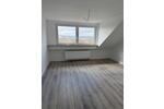 Dachgeschoßwohnung Saarbrücken West - 3 Zimmer, 70 m&sup2;, 800&euro; | Angebot:26248905