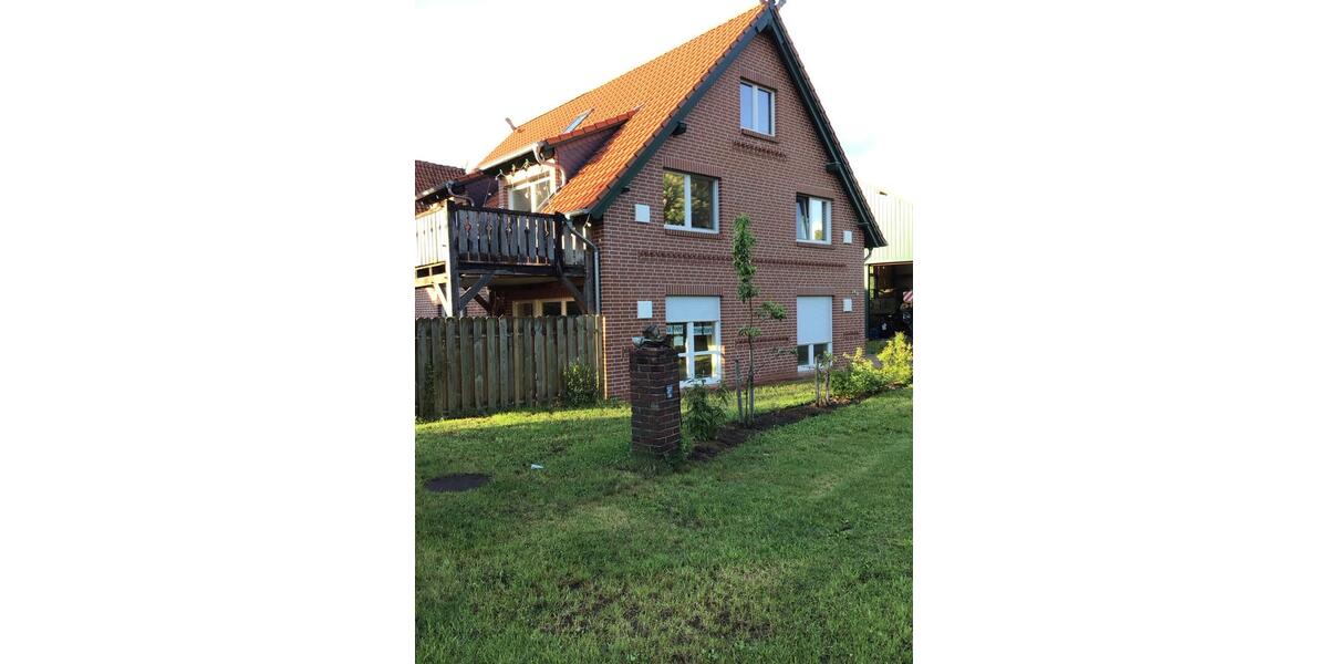 Erdgeschoßwohnung Edemissen - 3 Zimmer, 90 m&sup2;, 860&euro; | Angebot:26580643