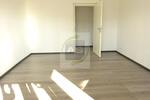 Erdgeschoßwohnung Meerane - 3 Zimmer, 82 m&sup2;, 595&euro; | Angebot:26098087