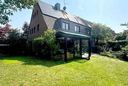 Wohnung zum Mieten in Neuss 1.290 € 127.1 m²