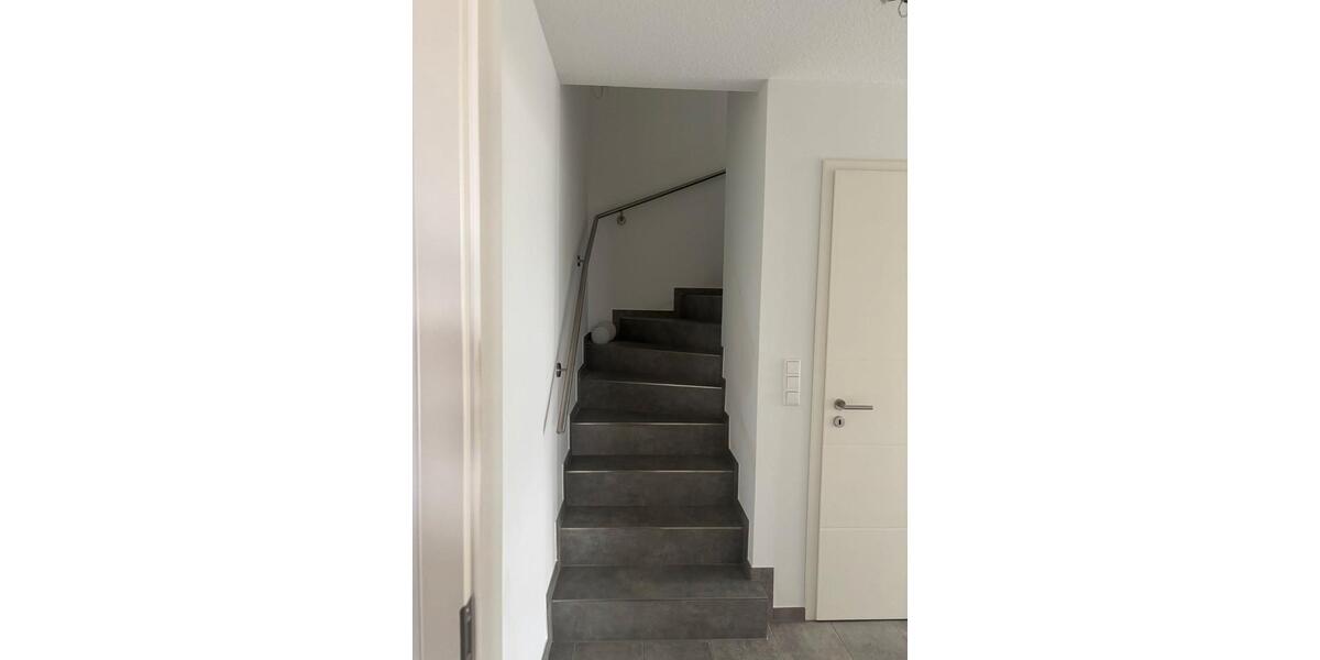 Doppelhaushälfte Freren - 3 Zimmer, 120 m&sup2;, 1.250&euro; | Angebot:26051509