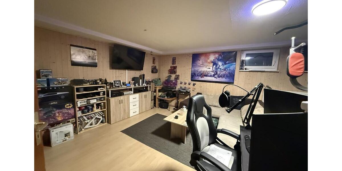 Reihenhaus Schwäbisch Hall - 6.5 Zimmer, 140 m&sup2;, 1.200&euro; | Angebot:26451380