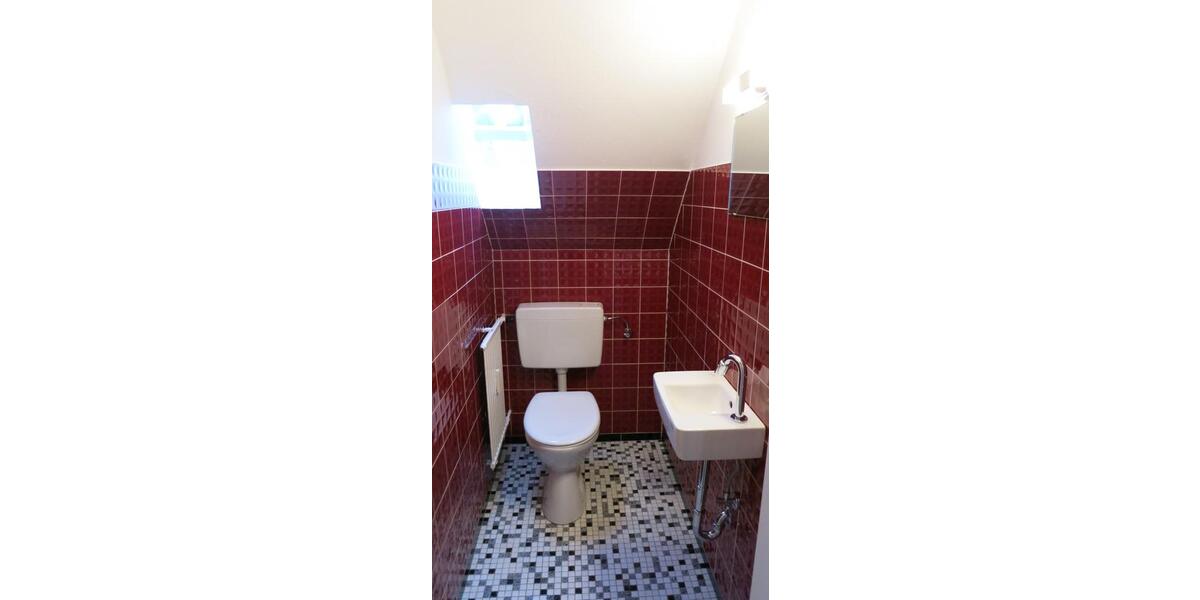 Dachgeschoßwohnung Sittensen - 2.5 Zimmer, 65 m&sup2;, 650&euro; | Angebot:24840226