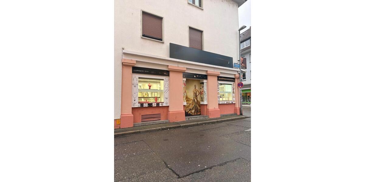 Gewerbefläche in zentraler Lage in Freiburg zimmer