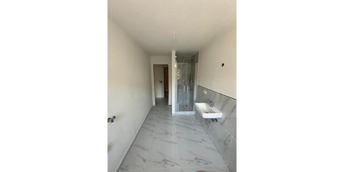 Etagenwohnung Bühl - 2 Zimmer, 52 m&sup2;, 600&euro; | Angebot:24383486