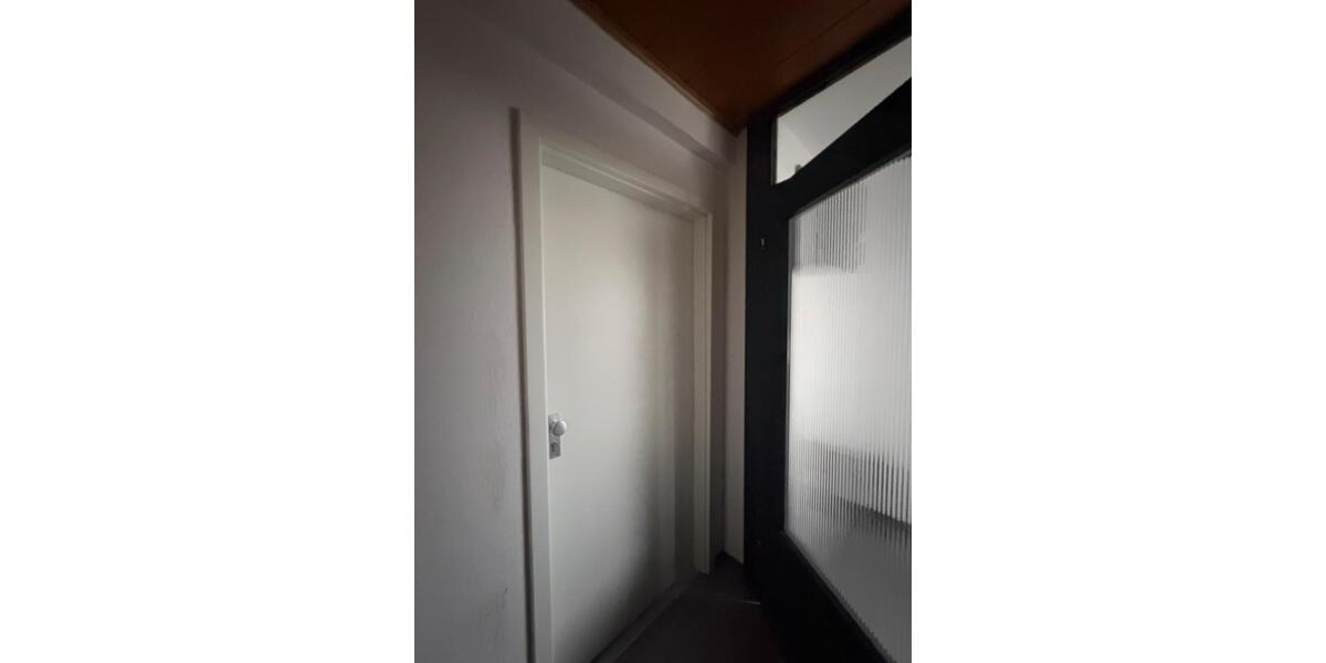 Etagenwohnung Ehringshausen - 1 Zimmer, 70 m&sup2;, 750&euro; | Angebot:24572181