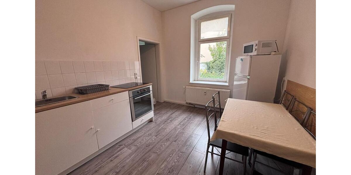 Dachgeschoßwohnung Zeitz - 2 Zimmer, 65 m&sup2;, 800&euro; | Angebot:25392190