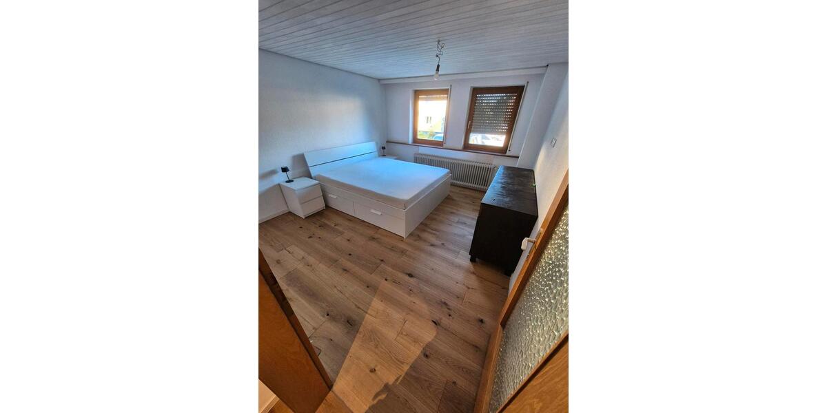 Erdgeschoßwohnung Eggingen - 3 Zimmer, 96 m&sup2;, 980&euro; | Angebot:26680599