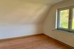 Dachgeschoßwohnung Bergneustadt - 3 Zimmer, 61 m&sup2;, 320&euro; | Angebot:24813798