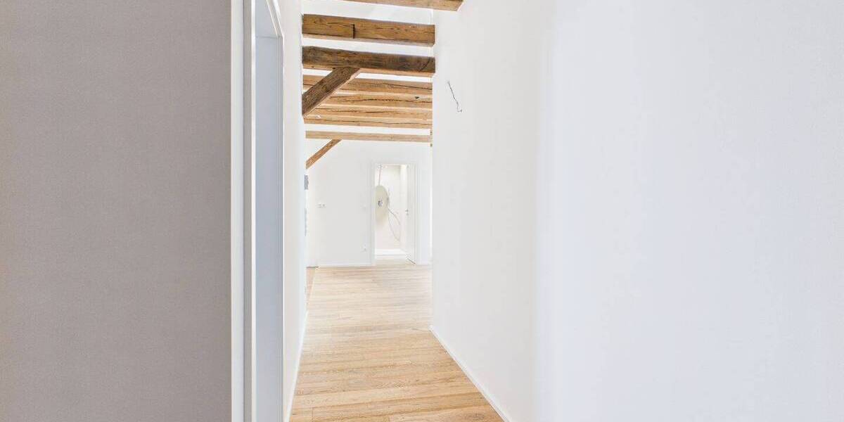 Etagenwohnung Amberg - 2 Zimmer, 95 m&sup2;, 1.420&euro; | Angebot:26187796