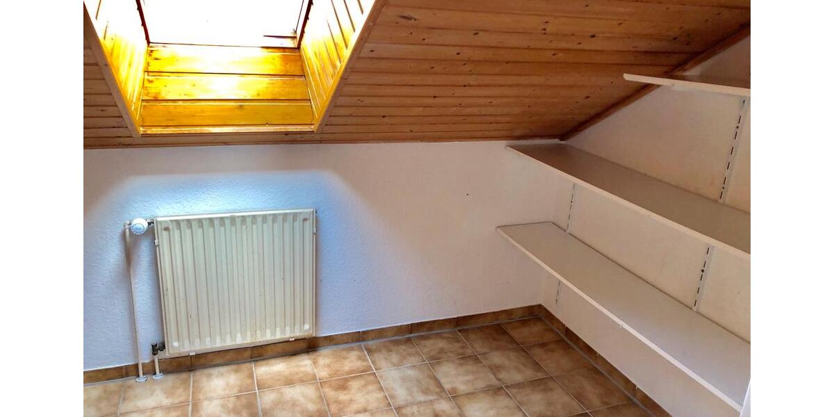 Dachgeschoßwohnung Greven - 2.5 Zimmer, 50 m&sup2;, 400&euro; | Angebot:26041009