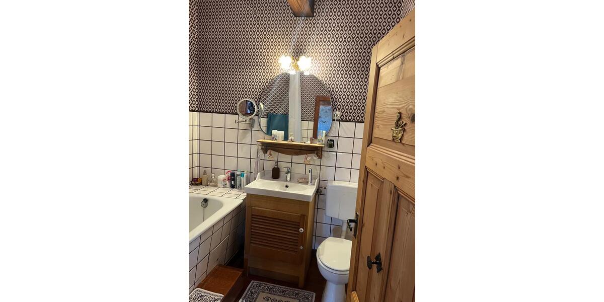 Maisonettenwohnung Hungen - 2.5 Zimmer, 138 m&sup2;, 1.050&euro; | Angebot:26262335