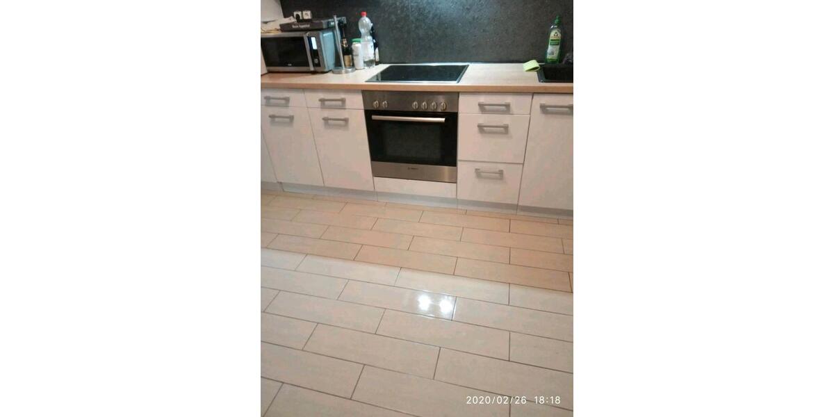Wohnen auf Zeit Grevenbroich Hemmerden - 8 Zimmer, 200 m&sup2;, 15&euro; | Angebot:26342384