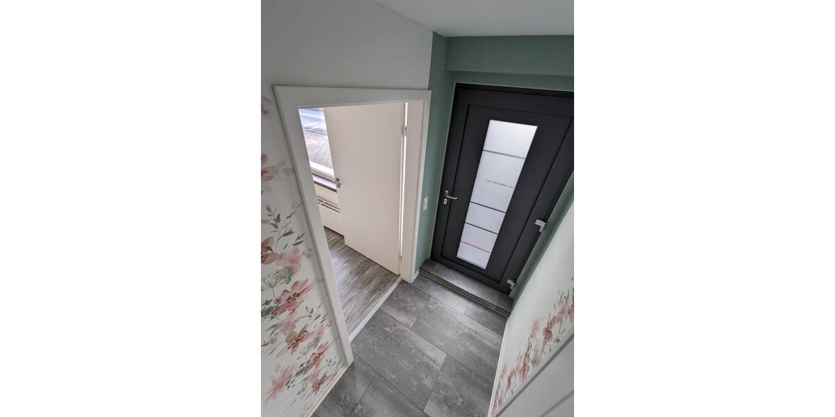 Etagenwohnung Dillenburg Frohnhausen - 4 Zimmer, 85 m&sup2;, 620&euro; | Angebot:24680581