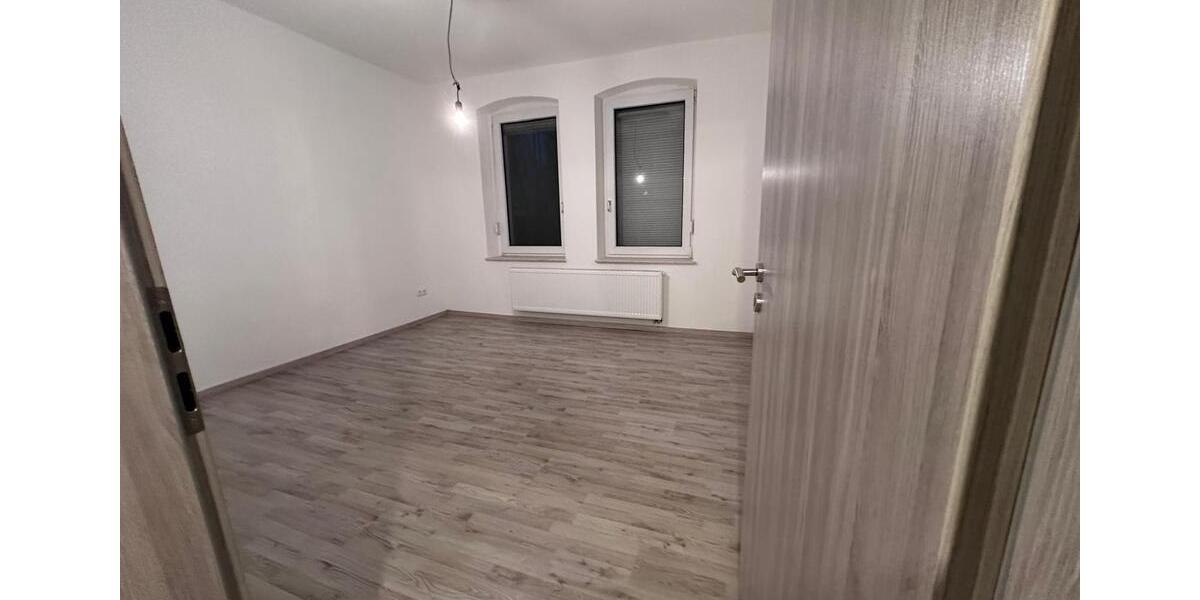 Etagenwohnung Neunkirchen - 1 Zimmer, 48 m&sup2;, 600&euro; | Angebot:26485648