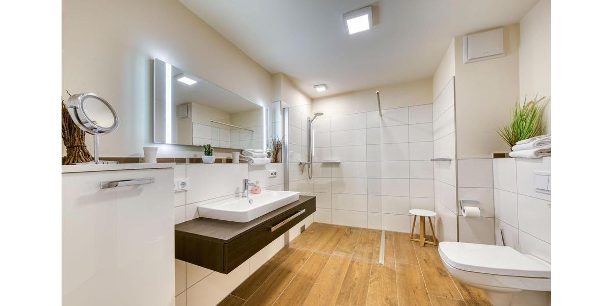 Etagenwohnung Zingst - 2 Zimmer, 50 m&sup2;, 1.000&euro; | Angebot:24599729