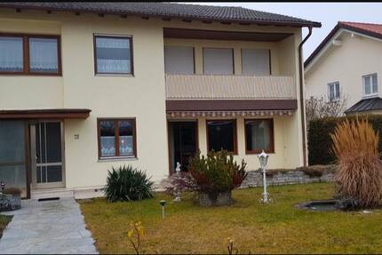 Wohnung Pliening - 3 Zimmer, 90 m&sup2;, 1.500&euro; | Angebot:26613618