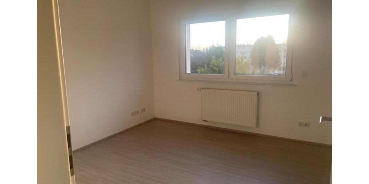Reihenhaus Bad Homburg vor der Höhe Gonzenheim - 4 Zimmer, 110 m&sup2;, 1.950&euro; | Angebot:24721668