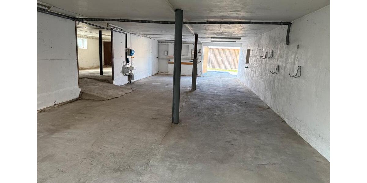 Gewerbeobjekt Mainleus - 350&euro; | Angebot:25644877