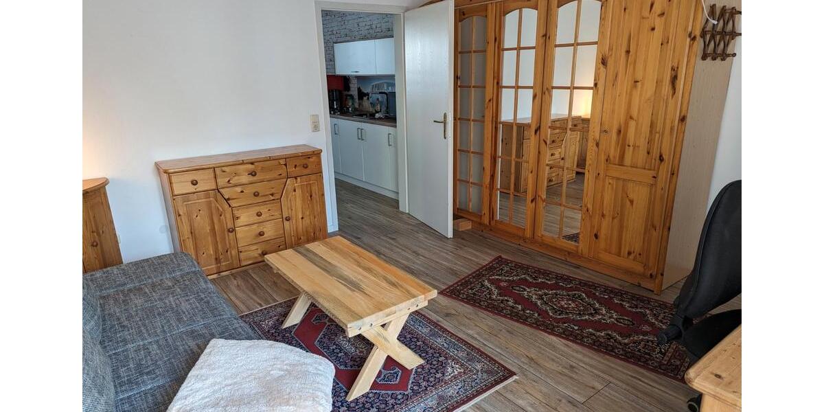 Erdgeschoßwohnung Seybothenreuth - 1.5 Zimmer, 28 m&sup2;, 350&euro; | Angebot:26281621