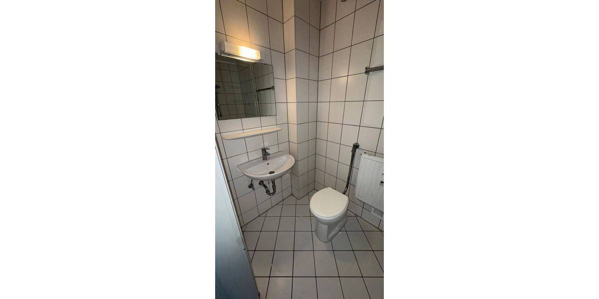 2 ZKB mit Wanne, Nähe HTW, Gersweiler Str. 2Ecke Goebenstraße, 66117 Saarbrücken 2 zimmer