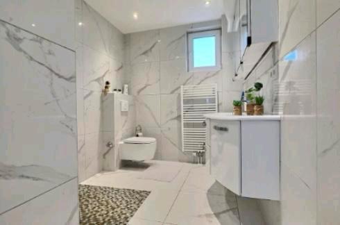 Neu renovierte Wohnung in Saarbrücken zu vermieten