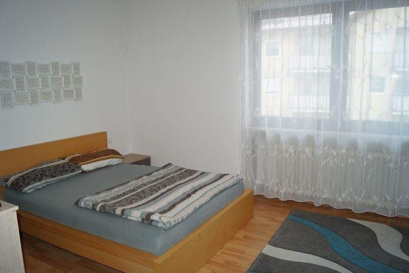 Etagenwohnung Straubing - 2 Zimmer, 61 m&sup2;, 510&euro; | Angebot:24992620