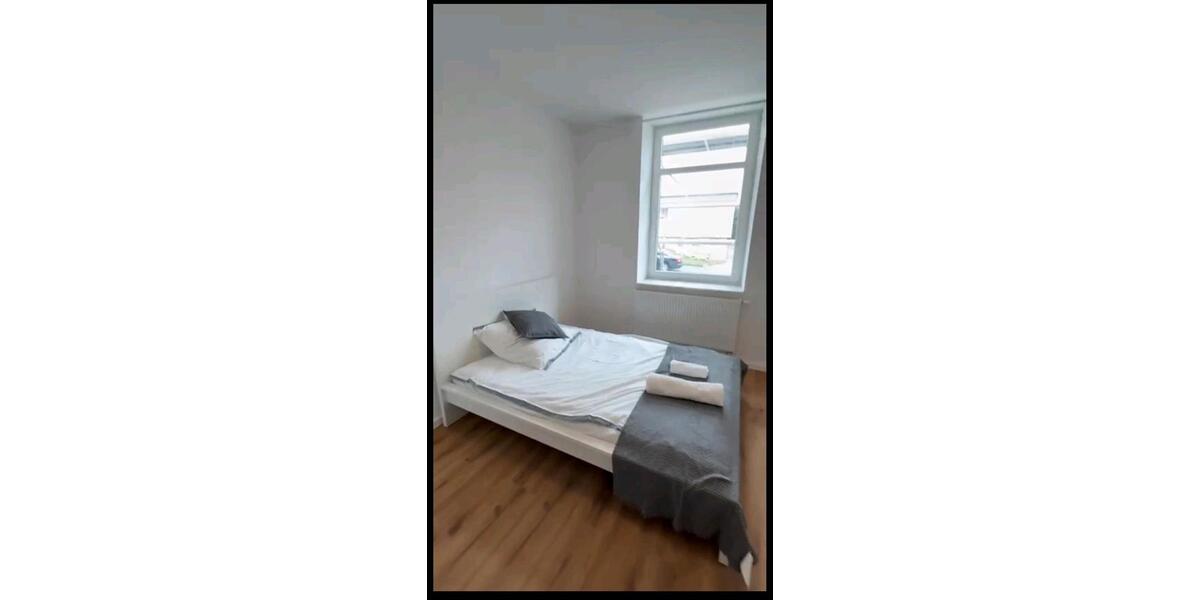 Wohnen auf Zeit Hof Altstadt - 4 Zimmer, 114 m&sup2;, 450&euro; | Angebot:26551339