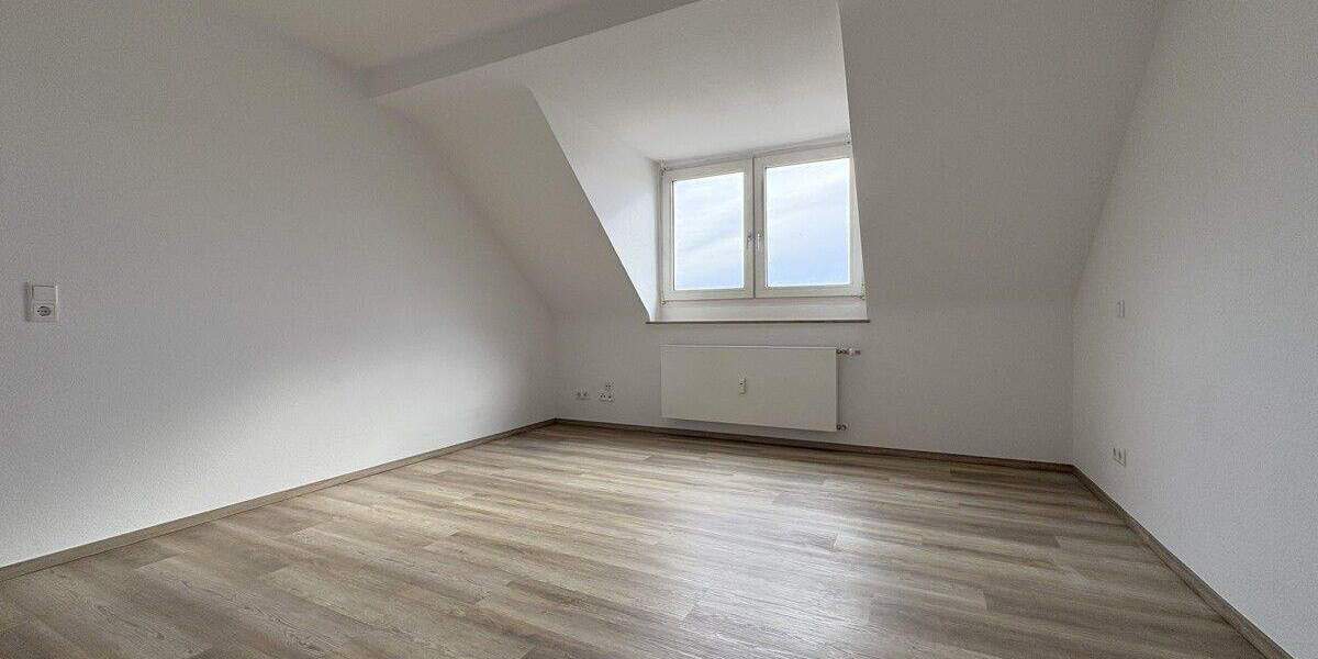 Etagenwohnung Düsseldorf Bilk - 2 Zimmer, 60 m&sup2;, 800&euro; | Angebot:25097175