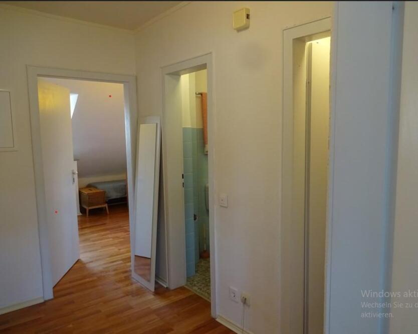 2 Zimmerwohnung, Moltkestrasse zimmer