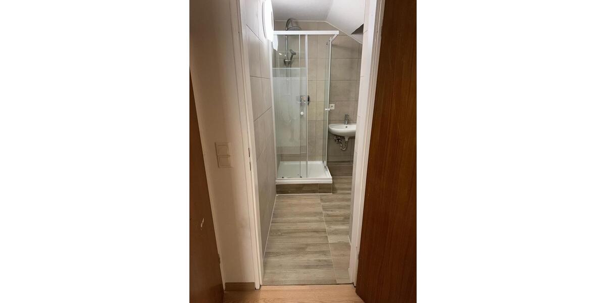 Dachgeschoßwohnung Kelheim - 1 Zimmer, 27 m&sup2;, 460&euro; | Angebot:24725390