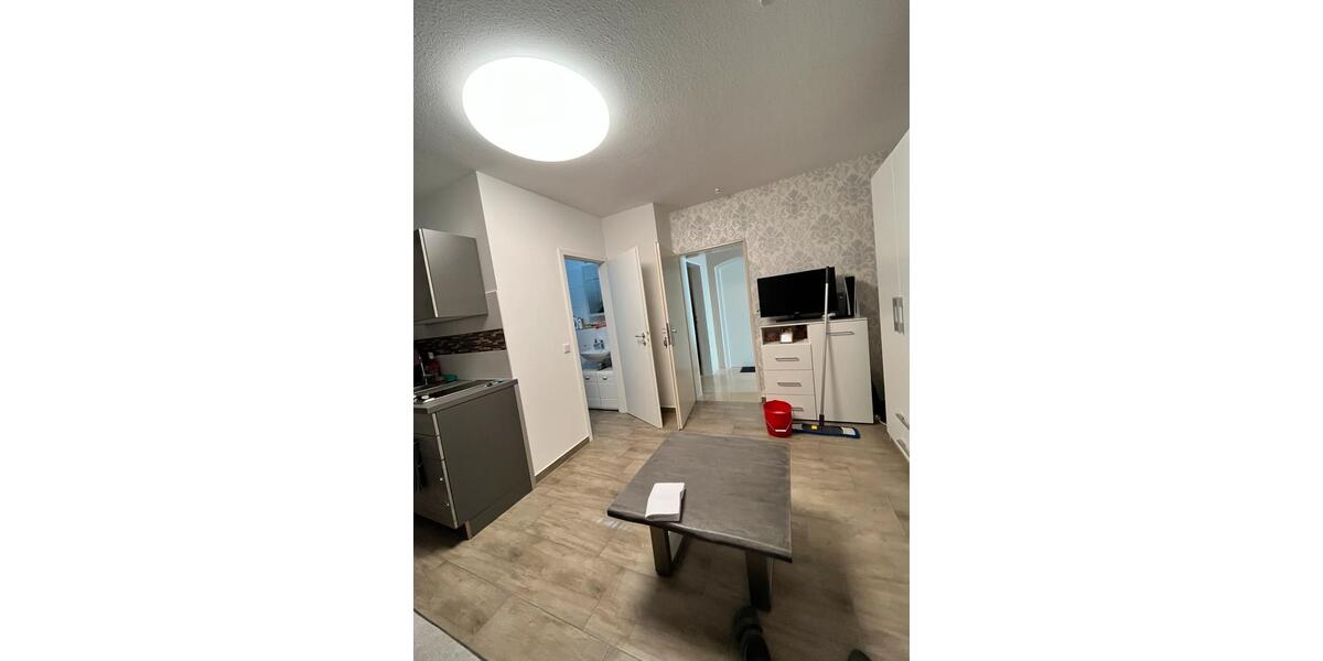 Erdgeschoßwohnung Ludwigshafen am Rhein Ludwigshafen-Hemshof - 1 Zimmer, 35 m&sup2;, 750&euro; | Angebot:25634408