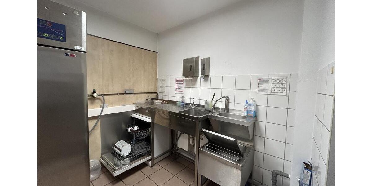Gewerbeobjekt Hennef (Sieg) - 1.600&euro; | Angebot:26678766