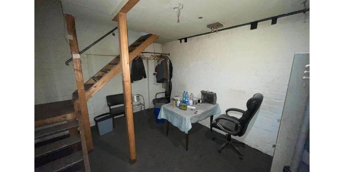 Lagerhalle mit eigener Zufahrt und Laderampe zu vermieten zimmer