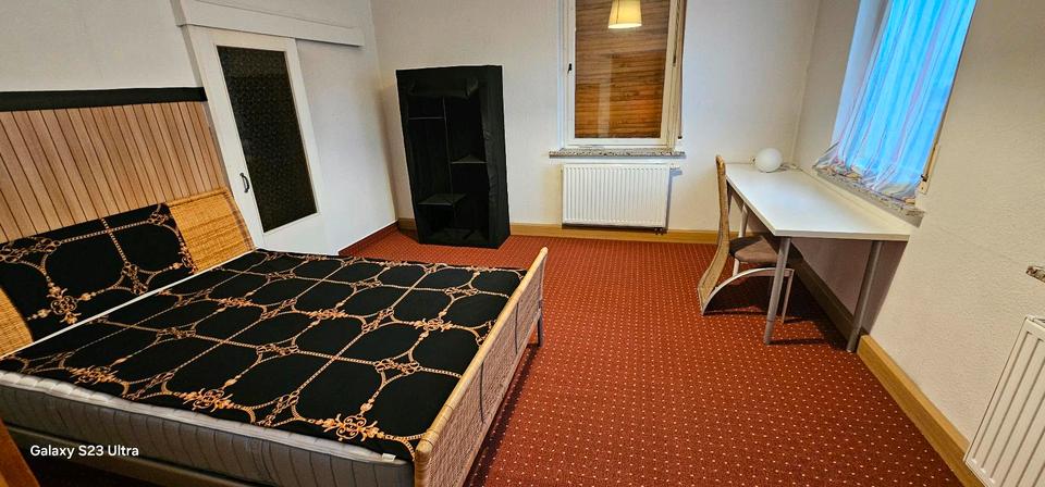 Wohnen auf Zeit Netzschkau - 1 Zimmer, 24 m&sup2;, 25&euro; | Angebot:25990789