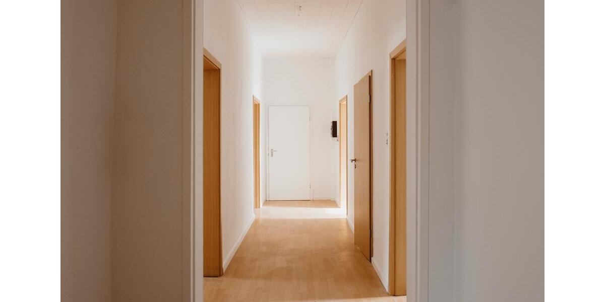 Etagenwohnung Werdohl - 4 Zimmer, 97 m&sup2;, 695&euro; | Angebot:26101645