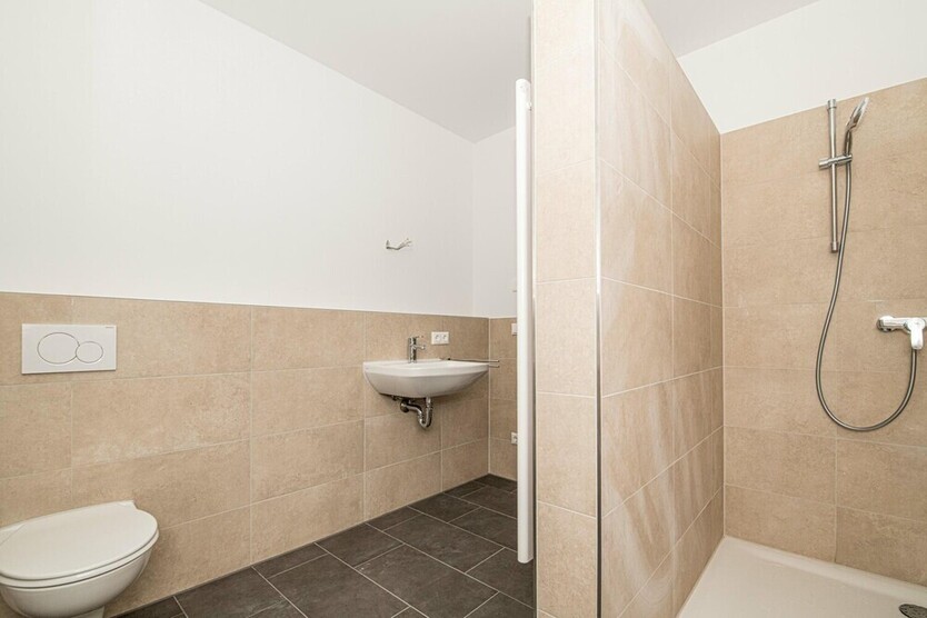 Moderne barrierefreie Erdgeschoßwohnung KfW 40 Standard - Erstbezug!