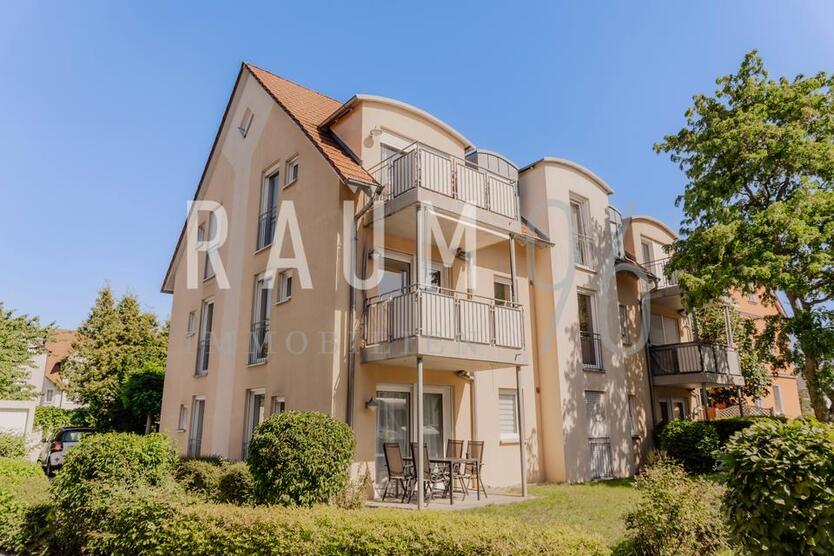 Moderne 3-Zimmer-Wohnung mit Balkon in zentraler Lage zimmer