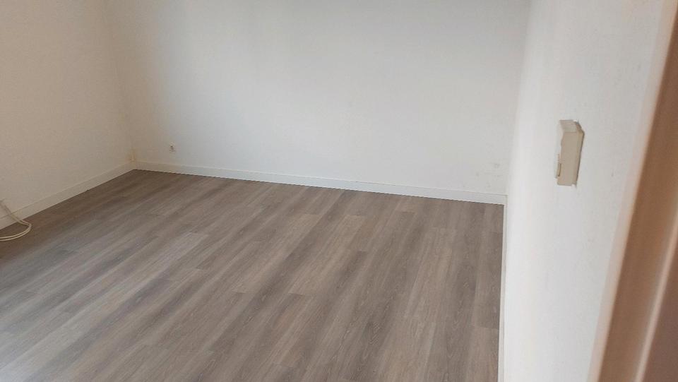 Etagenwohnung Walluf - 3 Zimmer, 75 m&sup2;, 265&euro; | Angebot:24771289