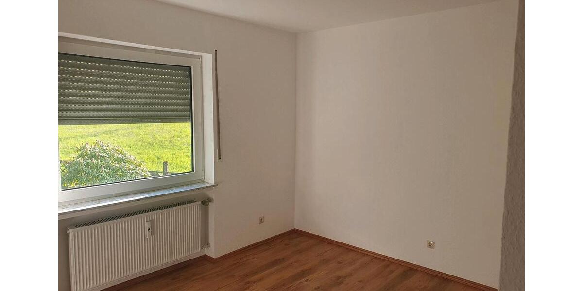 Etagenwohnung Bergneustadt - 3 Zimmer, 80 m&sup2;, 620&euro; | Angebot:26554313
