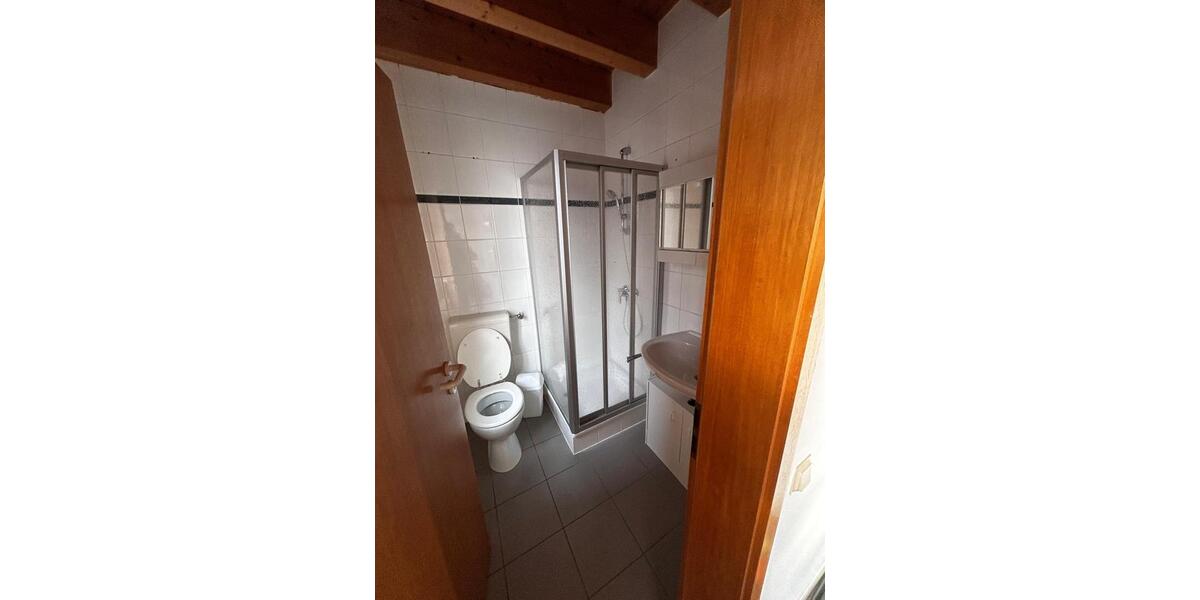 Einfamilienhaus Fritzlar - 2 Zimmer, 64 m&sup2;, 525&euro; | Angebot:26048019