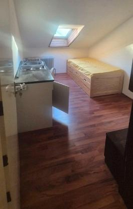 Ein Zimmer zu Vermieten 1 zimmer