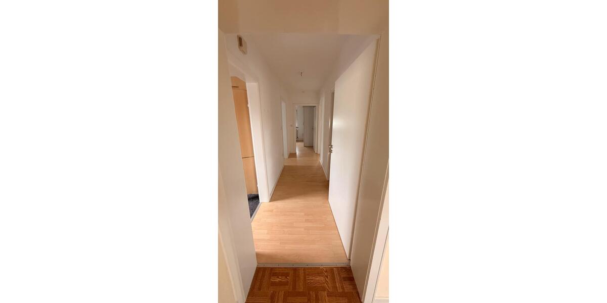 Etagenwohnung Meinhard - 2.5 Zimmer, 70 m&sup2;, 550&euro; | Angebot:24984371