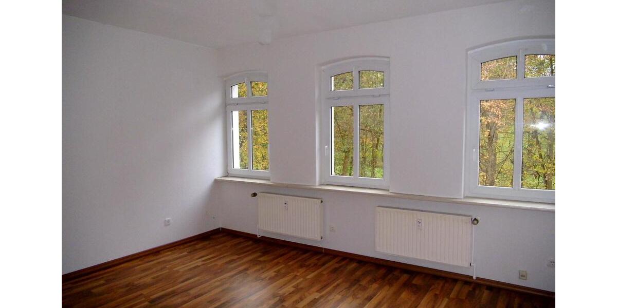 Etagenwohnung Stadtroda - 3 Zimmer, 80 m&sup2;, 640&euro; | Angebot:23567423