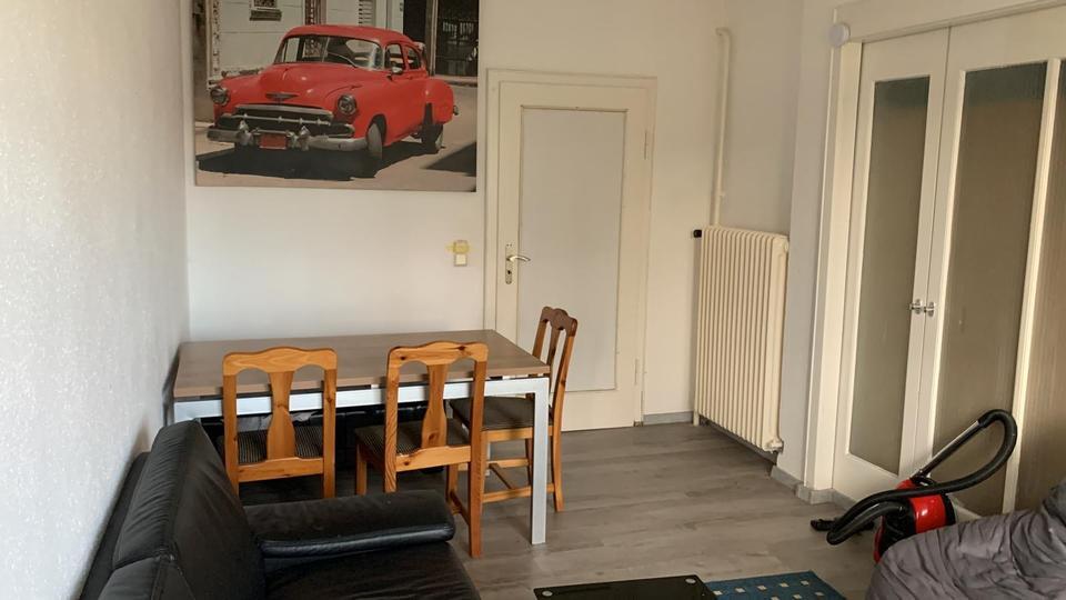 WG-Zimmer Room for Rent 450 Warm