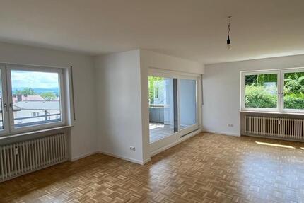Wohnung Cham - 4 Zimmer, 150 m&sup2;, 1.380&euro; | Angebot:23273835